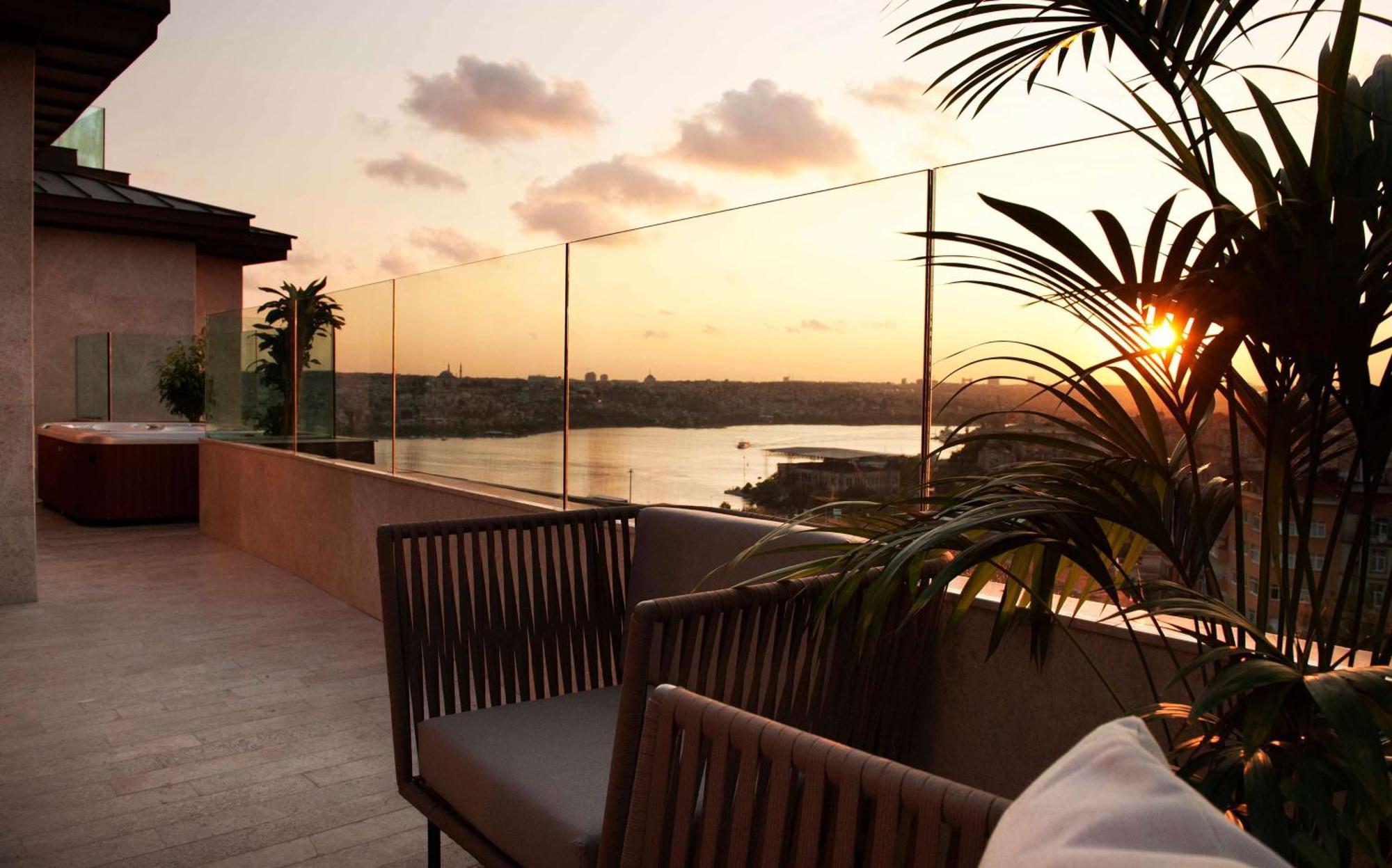 Radisson Blu Pera 5* Istanbul