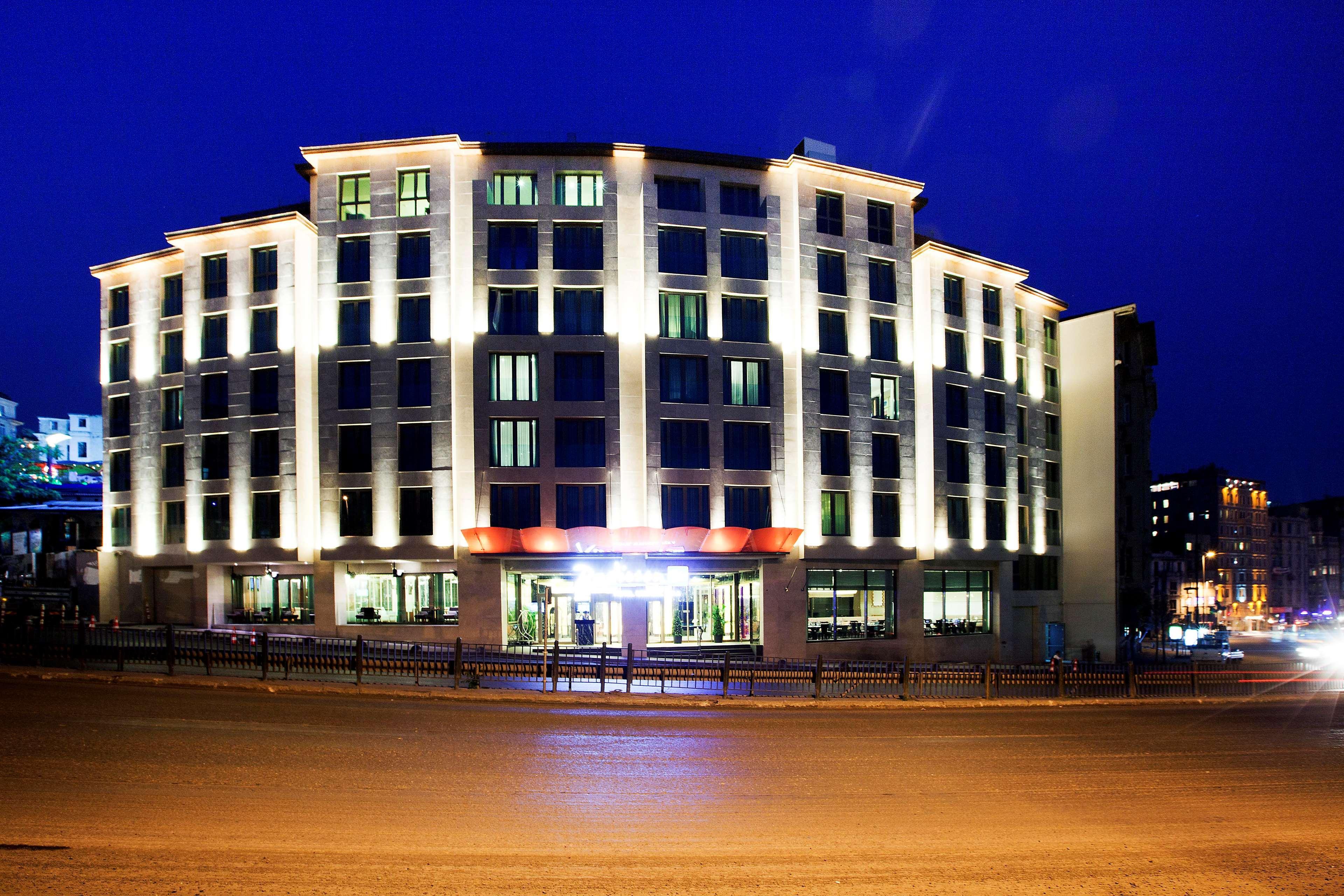 Hotel Radisson Blu Pera Istanboel
