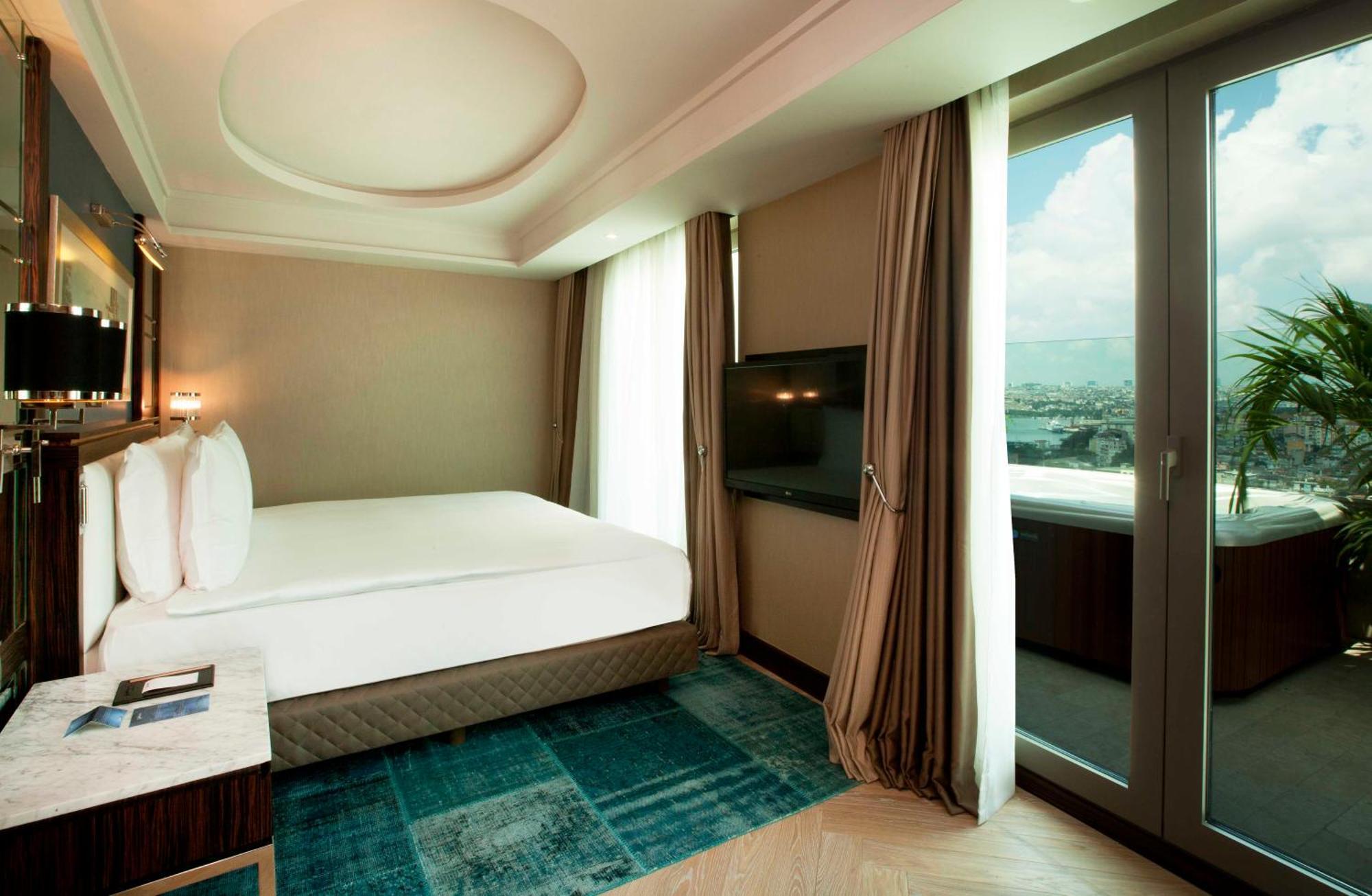 Hotel Radisson Blu Pera